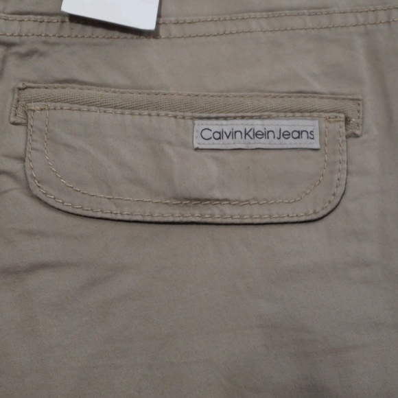 Vintage Calvin Klein Jean's Khaki Shorts Sz 4 NWT - Picture 5 of 8